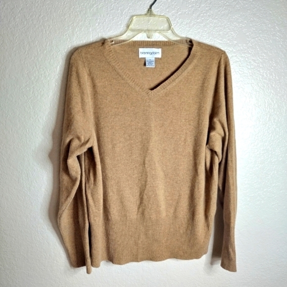 Bloomingdale's cashmere v neck long sleeve sweater sz 1X - Picture 1 of 6